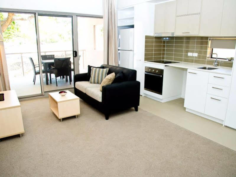 Jacana Apartments Townsville Bagian luar foto