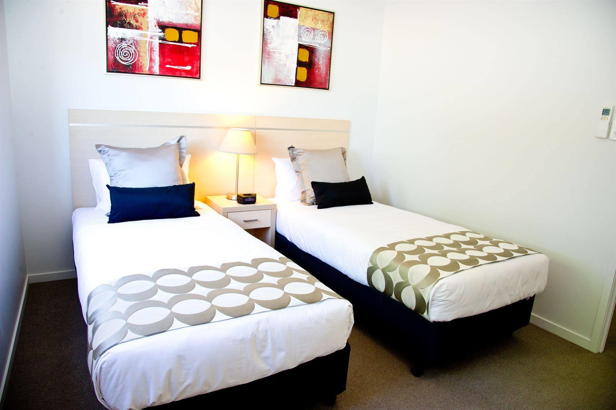 Jacana Apartments Townsville Bagian luar foto