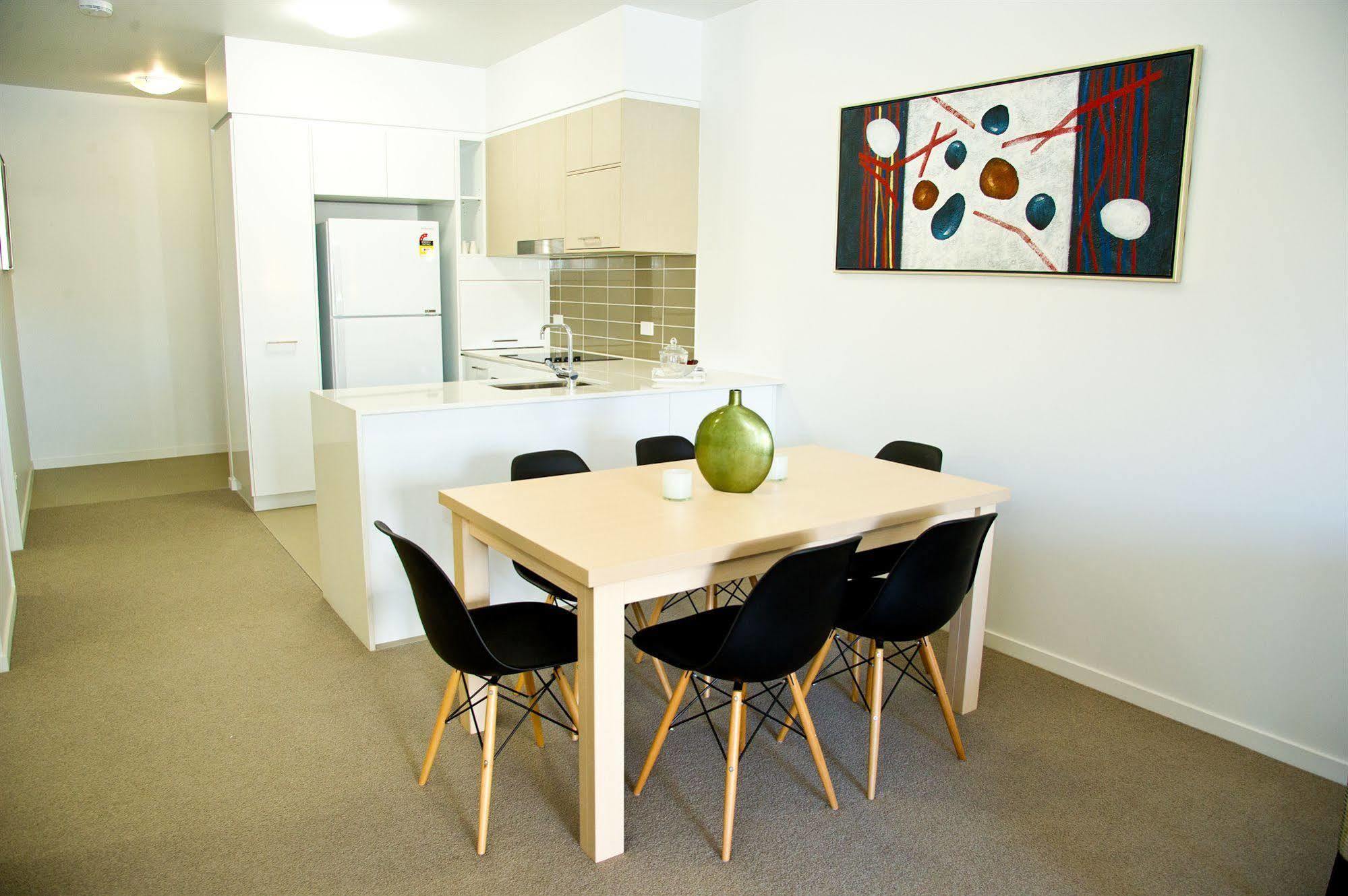 Jacana Apartments Townsville Bagian luar foto
