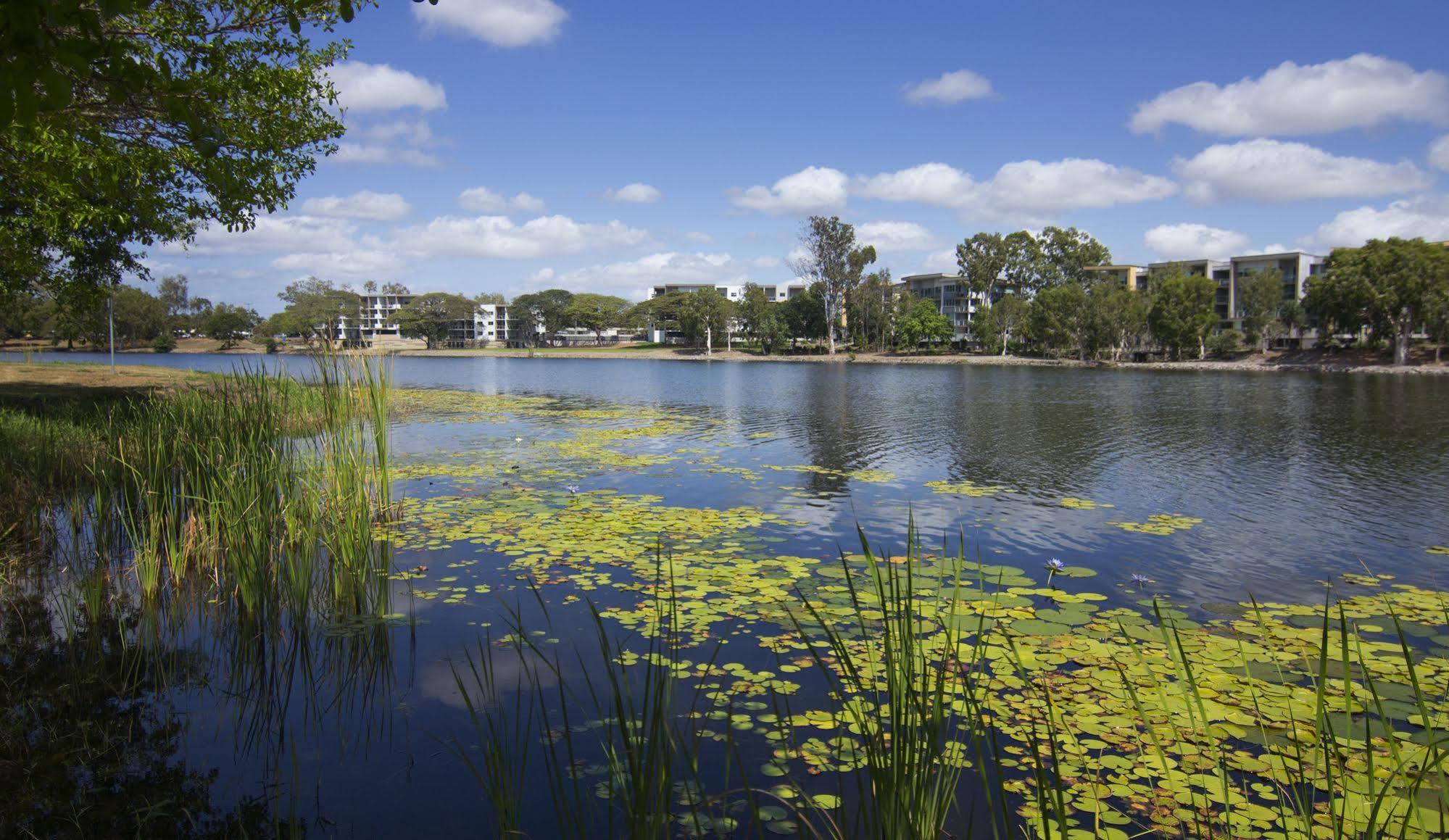 Jacana Apartments Townsville Bagian luar foto
